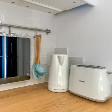 Apartment Les Volets Bleus - Centre - Wifi By Cle Hotes